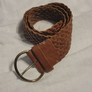 Braided leather belt